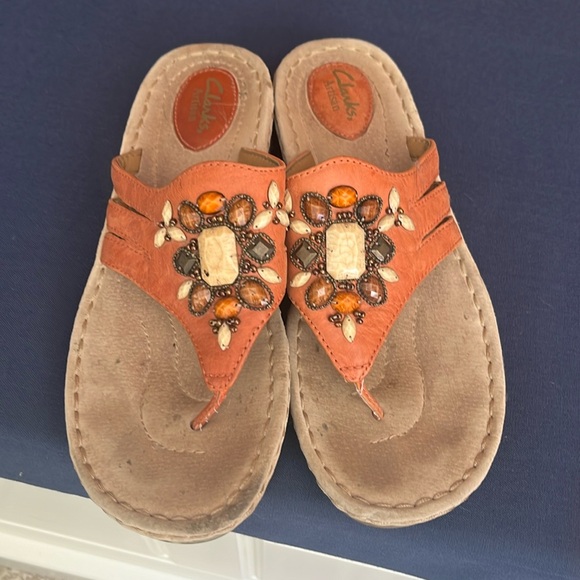 Clarks Shoes - Clark’s artisan beaded orange 9.5 comfy sandals worn once sale